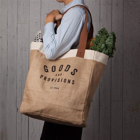 tote store near me